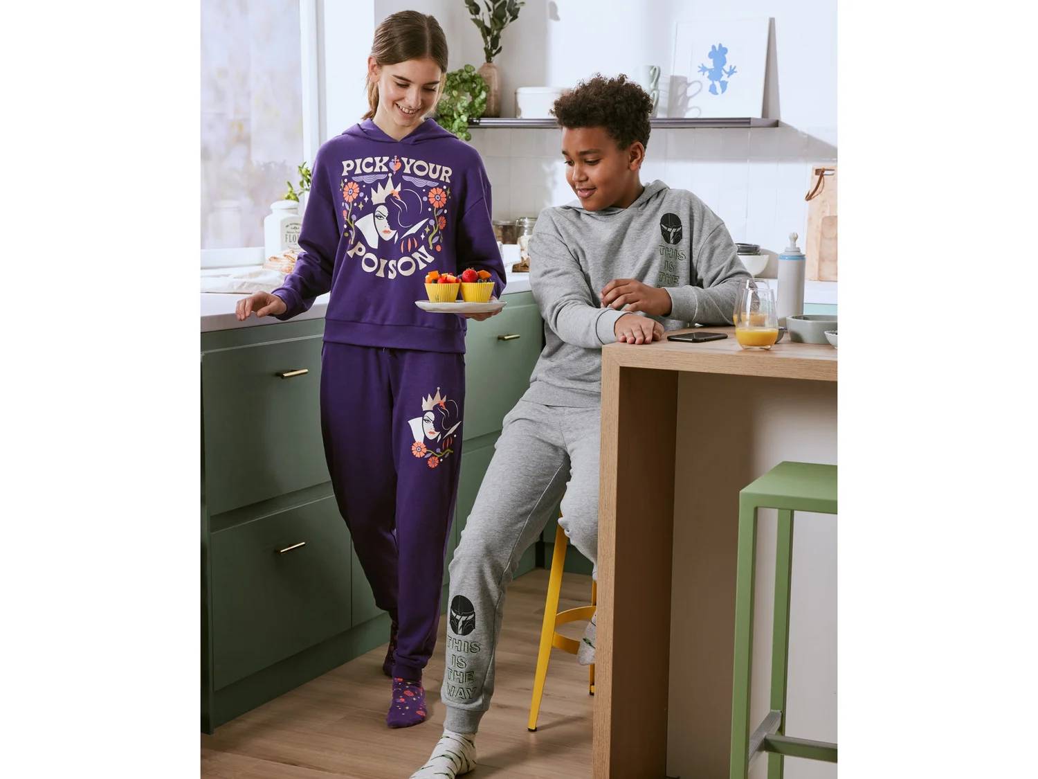 شلوار دخترانه برند پپرتس طرح  Disney کد 450180
